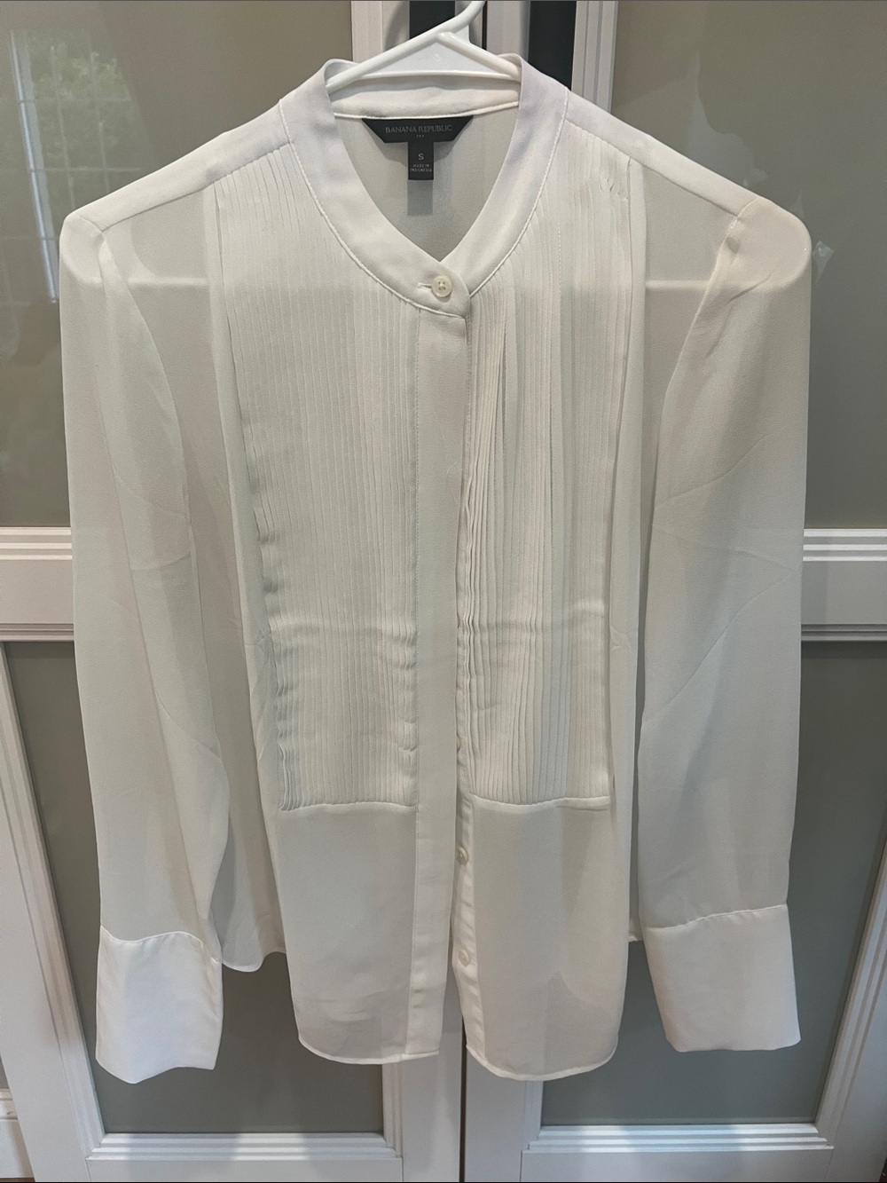 Banana Republic Ivory Pleated Front Button-Down Blouse